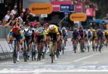 Giro d’Italia 2025: Mads Pedersen Vence Etapa Caótica, Landa Abandona com Fratura